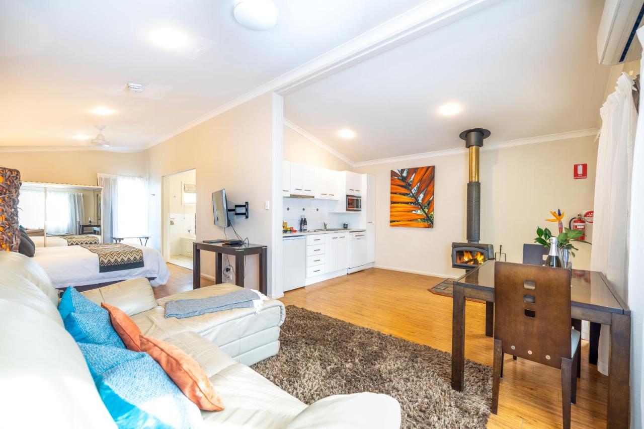 Camelot Boutique Accommodation Mount Tamborine Extérieur photo