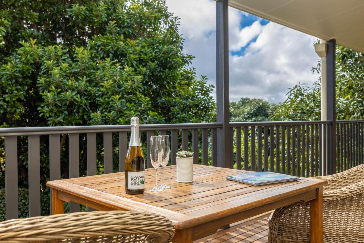 Camelot Boutique Accommodation Mount Tamborine Extérieur photo